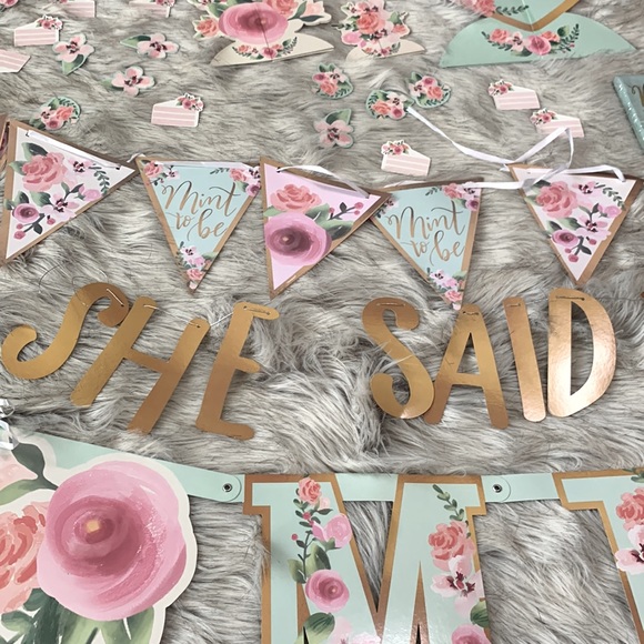 Bridal Shower Decor - Picture 2 of 5